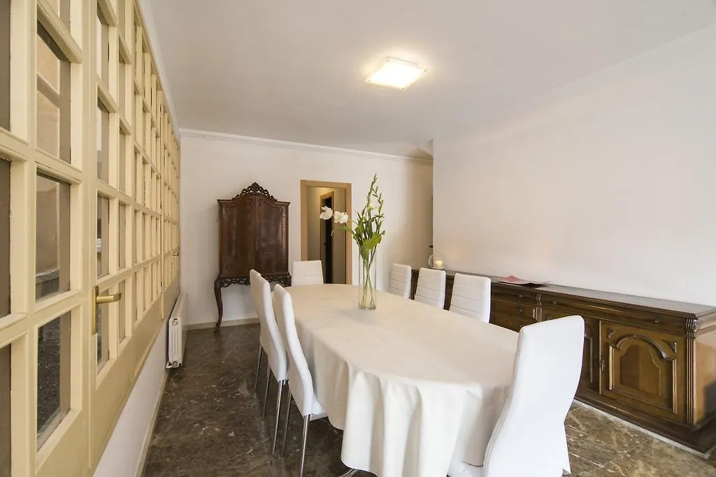 Holiday Home Splendid Park Guell Barcelona